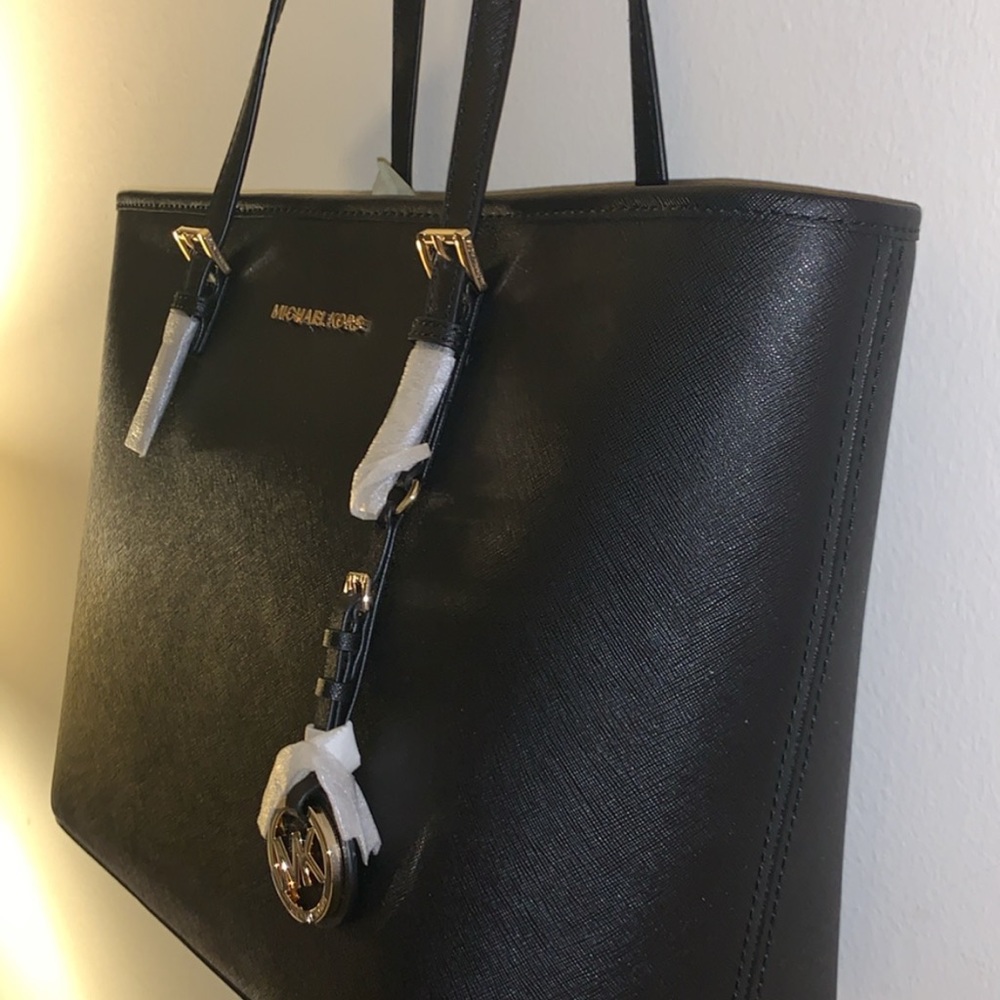 Michael Kors Jet Set Travel Black Saffiano Leather - Picture 6 of 8